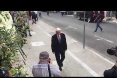 Λύγισε ο Λυκουρέζος στο τελευταίο αντίο και μαζί του όλος ο κόσμος(εικονες-βίντεο)