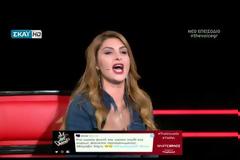 Έκλαψε live χτες η Έλενα Παπαρίζου προκαλώντας παραλήρημα στο πλατό του Voice - Η επική αντίδραση του Μουζουράκη