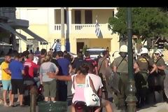 Αποκλειστικό: Ο τζιχαντιστής που συνελήφθη στην Αλεξανδρούπολη είχε πρωτοστατήσει στην αιματηρή εξέγερση με τσεκούρια στο hotspot της Λέρου [Εικόνες-Βίντεο]