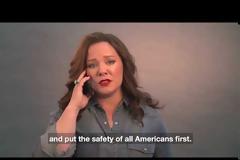Reject the NRA: δείτε την Julliane Moore, την Emma Stone, τον Moby να τηλεφωνούν στο Κογκρέσο