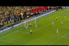 Αυτή είναι η απόκρουση της χρονιάς!