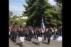 Γιώργος Λιάγκας-Φαίη Σκορδά: Μαζί στην πρώτη παρέλαση του γιου τους... [video]