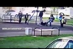 Βίντεο - σοκ: Τον σάπισε στο ξύλο - Πατέρας έδειρε 9χρονους γιατί πιστεύει ότι έκαναν bullying στον γιο του