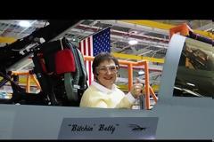 Η «θρυλική» “Bitchin’ Betty” των F/A-18 Super Hornet [video]