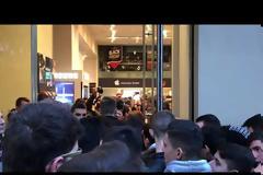 Black Friday: Χαμός σε Αθήνα και Θεσσαλονίκη -  Αύξηση πωλήσεων σε μεγάλες αλυσίδες καταστημάτων!  (ΦΩΤΟ & ΒΙΝΤΕΟ)