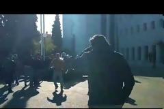 Ένταση και επεισόδια ανάμεσα σε φοιτητές και αστυνομικούς στο υπουργείο Παιδείας - Τα ΜΑΤ έριξαν χημικά! (ΦΩΤΟ & ΒΙΝΤΕΟ)
