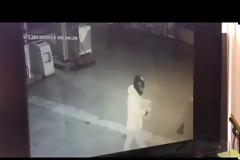 Βίντεο ντοκουμέντο: Οι δράστες στην Ανάβυσσο τοποθετούν τον εκρηκτικό μηχανισμό και φεύγουν