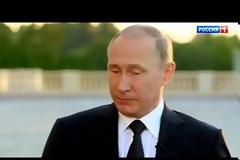 Πούτιν: «Η χριστιανική θρησκεία είναι παρόμοια με τον κομμουνισμό»