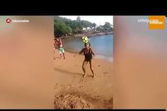 Η μπαλαδόρα γιαγιά τρέλανε κόσμο!