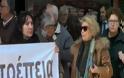 Φωτογραφίες και βίντεο της κινητοποίησης του Συλλόγου ΑΞ.Ι.Α έξω από το Υπουργείο Εργασίας