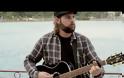 Ποιος τραγουδιστής γύρισε video clip στη Χαλκίδα - Πέρασε και από τον κυκλικό κόμβο του Αγίου Στεφάνου! (ΒΙΝΤΕΟ)
