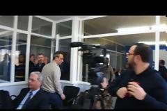 Παραλίγο να πιαστούν στα χέρια στη ΝΟΔΕ Χίου από ερώτηση δημοσιογράφου [video]