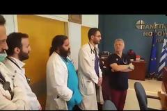 Πάτρα: «Ντου» γιατρών στο γραφείο του Διοικητή του ΠΠΝΠ Θ. Πισιμίση [video]