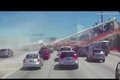 Νέο βίντεο ντοκουμέντο από την πτώση της γέφυρας στο Μαϊάμι