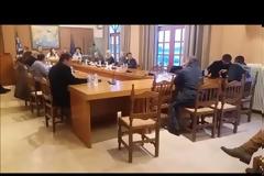 Λεφτά υπάρχουν, αλλά ΟΧΙ για το λύκειο Κατούνας!- Σβηστοί οι προβολείς, στα σκοτάδια το Κτήριο!!