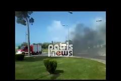 Στις φλόγες αυτοκίνητο στον Πύργο - Από θαύμα σώθηκε ο οδηγός (βίντεο)