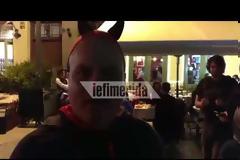 Προκλητικό: Κοψίδια και σουβλάκια έφαγε η Ένωση Αθέων Ελλάδας την ώρα του Επιταφίου