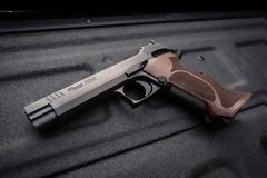 Νέο πιστόλι SIG Sauer P210 Target για σκοποβολή (ΒΙΝΤΕΟ)