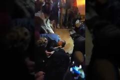Θαύμα στα Ιεροσόλυμα! Βγήκε αίμα από την πλάκα της Αγίας Αποκαθήλωσης στο Ιερό Ναό της Αναστάσεως