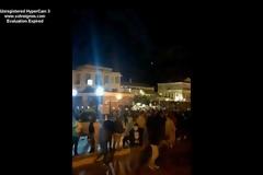 Σοβαρά επεισόδια μεταξύ κατοίκων και λαθρομεταvαστώv στη Λέσβο. Συνελήφθησαν 120 αλλοδαποί και 2 αλληλέγγυοι [Βίντεο]