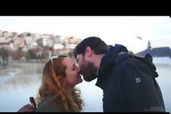 Γι' αυτούς που έφυγαν και αυτούς που έμειναν [video]