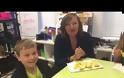 «Lemon Face Challenge»: Ο λόγος που οι διάσημοι άρχισαν να τρώνε λεμόνι και να βιντεοσκοπούν τις αντιδράσεις τους!