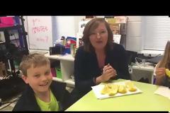 «Lemon Face Challenge»: Ο λόγος που οι διάσημοι άρχισαν να τρώνε λεμόνι και να βιντεοσκοπούν τις αντιδράσεις τους!