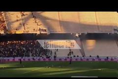Συμπλοκές ΑΕΚτζήδων με άνδρες της ΕΛ.ΑΣ. έξω από τη θύρα 3 -Πέταξαν πέτρες, εκτεταμένη χρήση χημικών ( βίντεο)